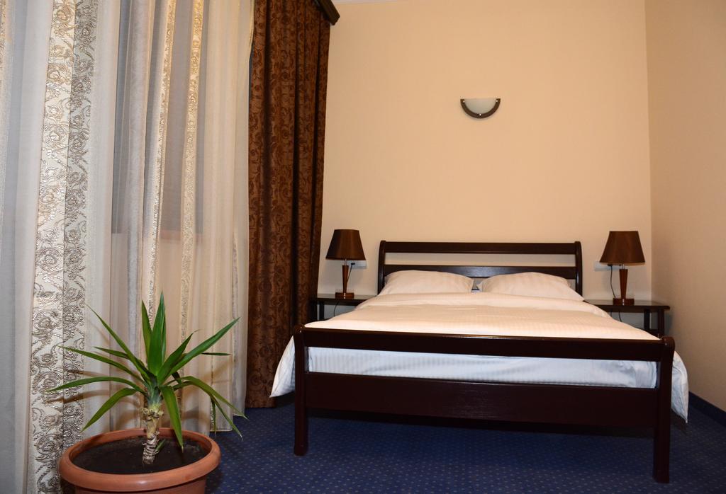 14 Floor Hotel Yerevan Ngoại thất bức ảnh
